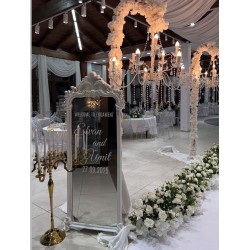 Varaklı Beyaz Karşılama Aynası – Lüks Dekoratif Boy Ayna | Organizasyon Outlet ( Sadece Gel Al Teslim) 